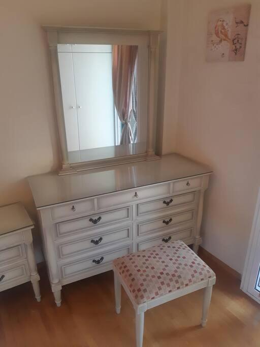 אתונה Classical Apartment At Lycabetus Hill מראה חיצוני תמונה